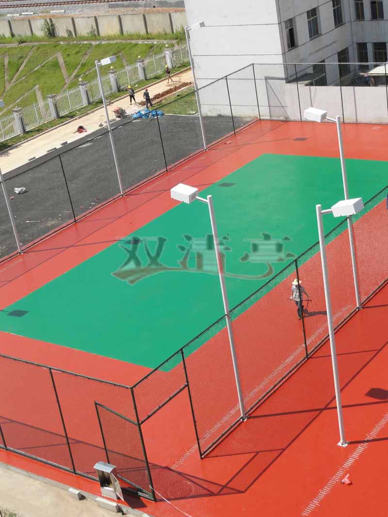 邵阳市宝庆电厂硅pu球场塑胶网球场球场面漆辊完后效果